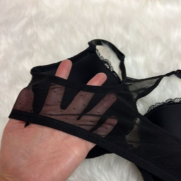 Victoria’s Secret black lace front closure push-up bra D24 - Picture 8 of 9